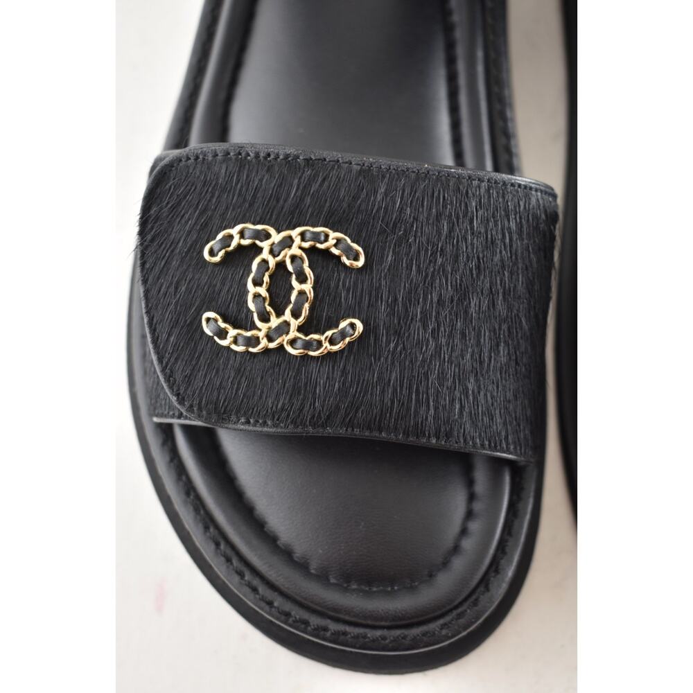 Chanel 24B Black Calf Hair Gold CC Logo Mule Slide Strap Flat Teva Dad Sandal 41 - Picture 12 of 16